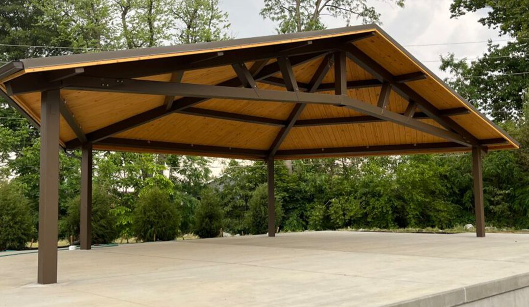 REPLACEMENT OF THE PEDESTRIAN BRIDGE AND BANDSHELL AT FLEETWOOD PARK